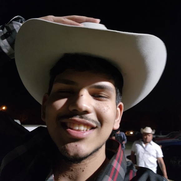 Meet your Posher, Rashid - Picture 1 of 1